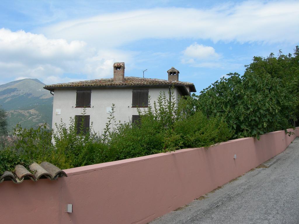 Villa Santa Croce Fossato di Vico Exterior foto